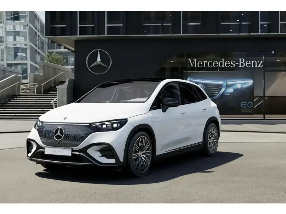 Gebraucht Mercedes EQE500 AMG 300 kW (408 PS) 2024 Weiß SUV