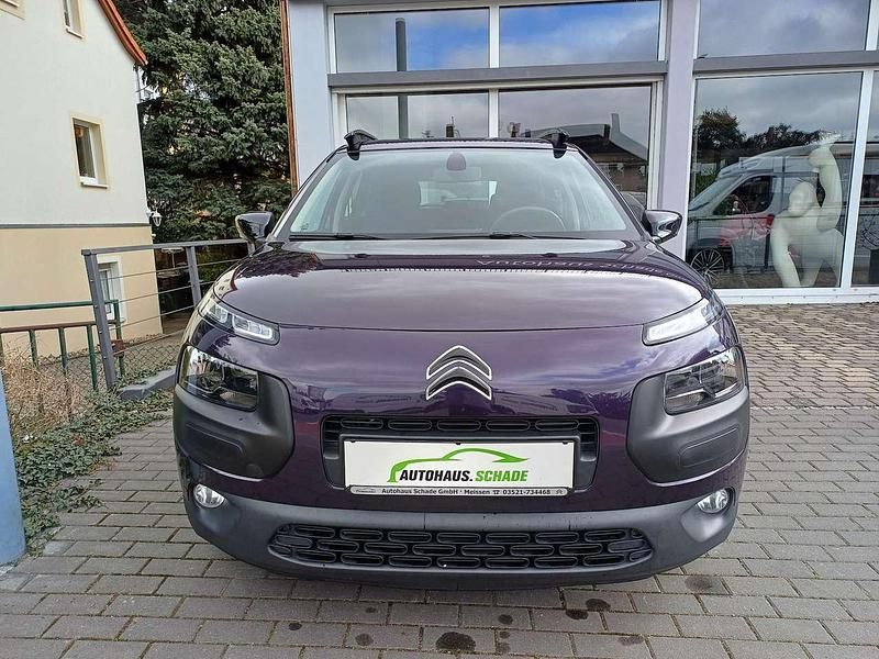 Gebraucht Citroën C4 Feel 99 PS (72 kW) 2017 Lackierung noctambule/metallic SUV