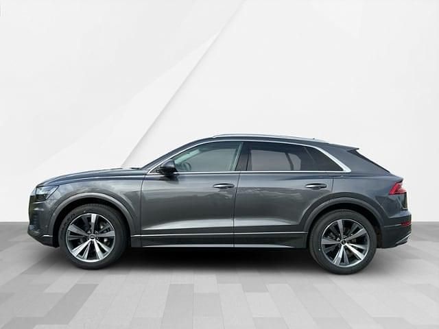 Gebraucht Audi Q8 Performance 286 PS (210 kW) 2022 Samuraigrau metallic SUV