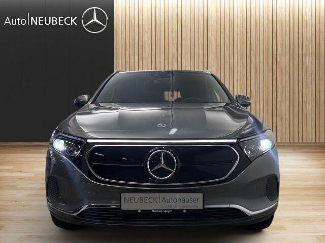 lack mountaingrau Gebraucht 2023 Mercedes EQA350 Premium SUV | 34.650 € - Bild 1/2
