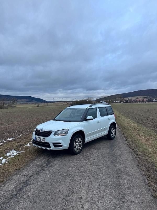 Gebraucht Skoda Yeti 110 PS (80 kW) 2016 Weiß SUV