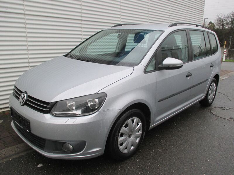 Gebraucht VW Touran Trendline 105 PS (77 kW) 2012 Silber Van / Kleinbus