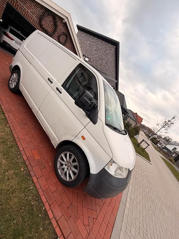 Second-hand VW Transporter 131 CP (96 kW) 2006 Alb Van