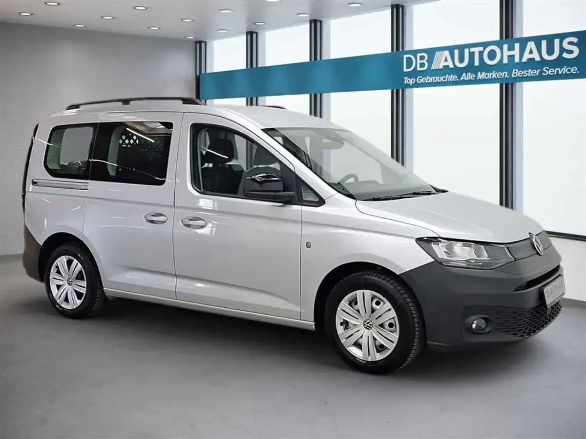 Gebraucht VW Caddy 122 PS (89 kW) 2022 Silber Van / Kleinbus