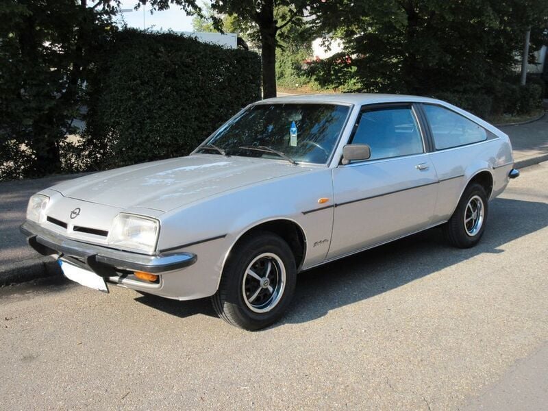 Grau Gebraucht 1979 Opel Manta Coupé | 10.900 € - Bild 1/4