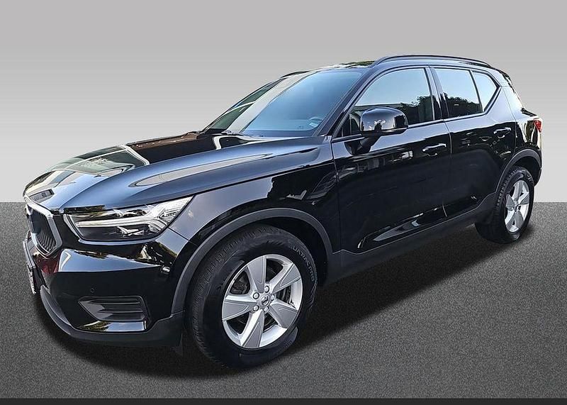 Schwarz Gebraucht 2021 Volvo XC40 Basis SUV | 21.998 € (Superpreis) - Bild 1/4