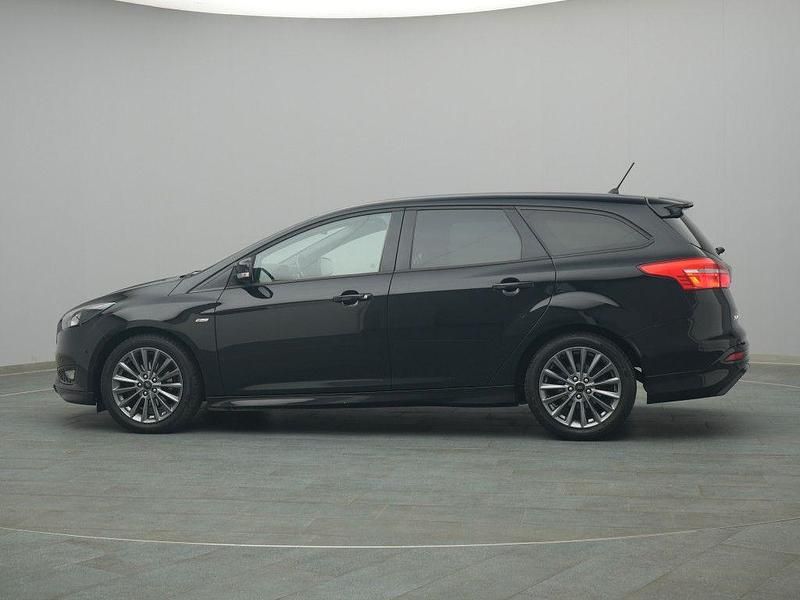Gebraucht Ford Focus Business Edition 150 PS (110 kW) 2018 Schwarz Limousine