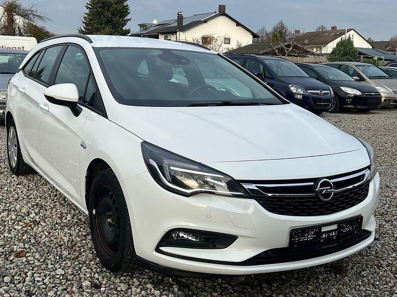 Gebraucht Opel Astra Business 110 PS (80 kW) 2016 Weiß Kombi