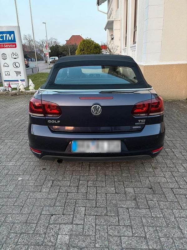 Gebraucht VW Golf Cabriolet 122 PS (89 kW) 2012 Violet Cabrio