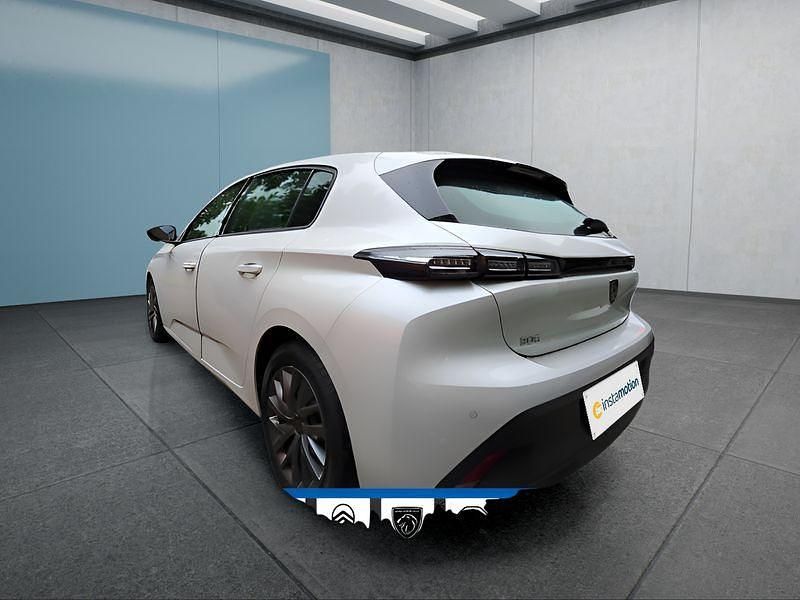 Gebraucht Peugeot 308 110 PS (80 kW) 2022 Weiß Kleinwagen