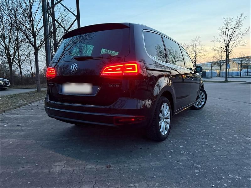 Gebraucht VW Sharan Highline 150 PS (110 kW) 2017 Schwarz Van / Kleinbus