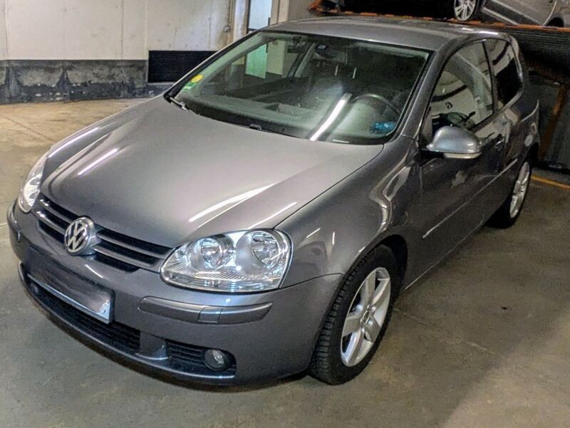 Grün Gebraucht 2008 VW Golf VI United Limousine | 5.200 € (Guter Preis) - Bild 1/4