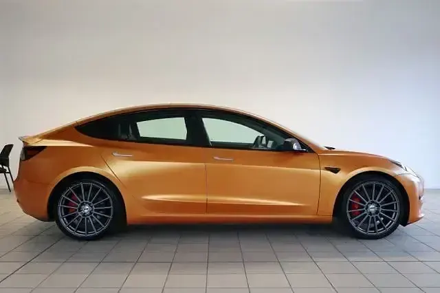 Usado Tesla Model 3 Performance 461 kW (627 CV) 2019 Blanco Berlina