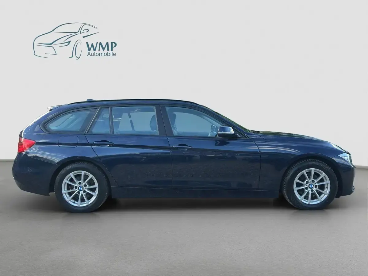 Gebraucht BMW 318 143 PS (105 kW) 2013 Blau Kombi