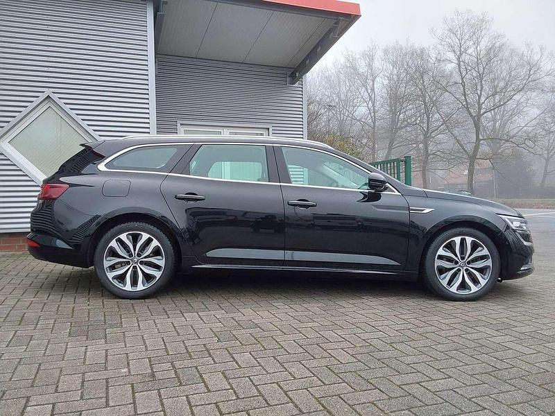 Gebraucht Renault Talisman Intens 160 PS (117 kW) 2016 Schwarz Kombi