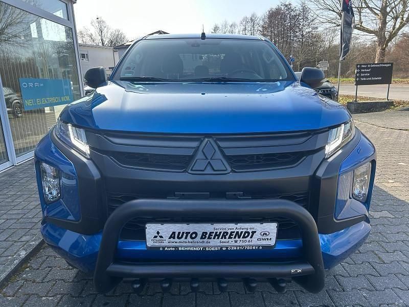 Gebraucht Mitsubishi L200 Select 150 PS (110 kW) 2021 Blau Pickup