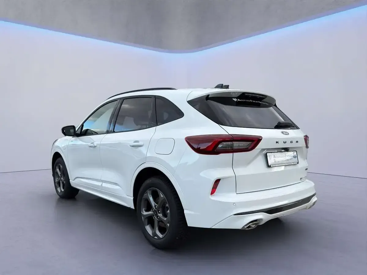 Neu Ford Kuga ST-Line 242 PS (177 kW) 2025 Frostweiß SUV