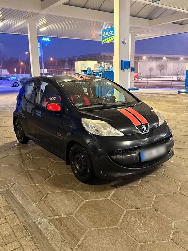 Schwarz Gebraucht 2007 Peugeot 107 Kleinwagen | 600 € (Guter Preis) - Bild 1/4