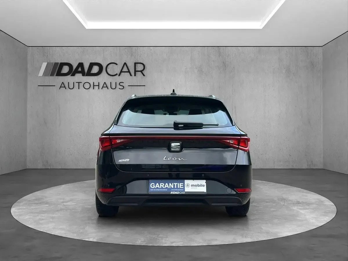 Gebraucht Seat Leon Style 150 PS (110 kW) 2020 Schwarz Kombi
