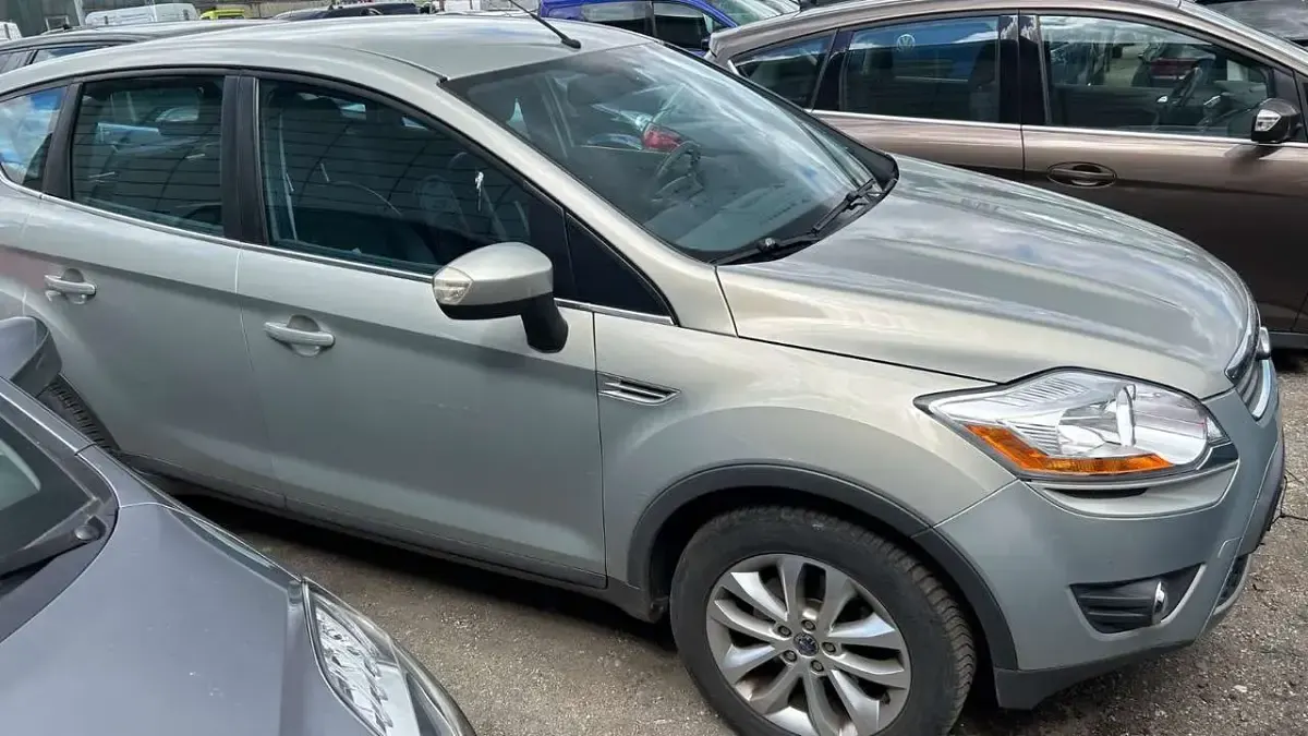 Usata Ford Kuga Titanium 136 CV (100 kW) 2008 Argento SUV