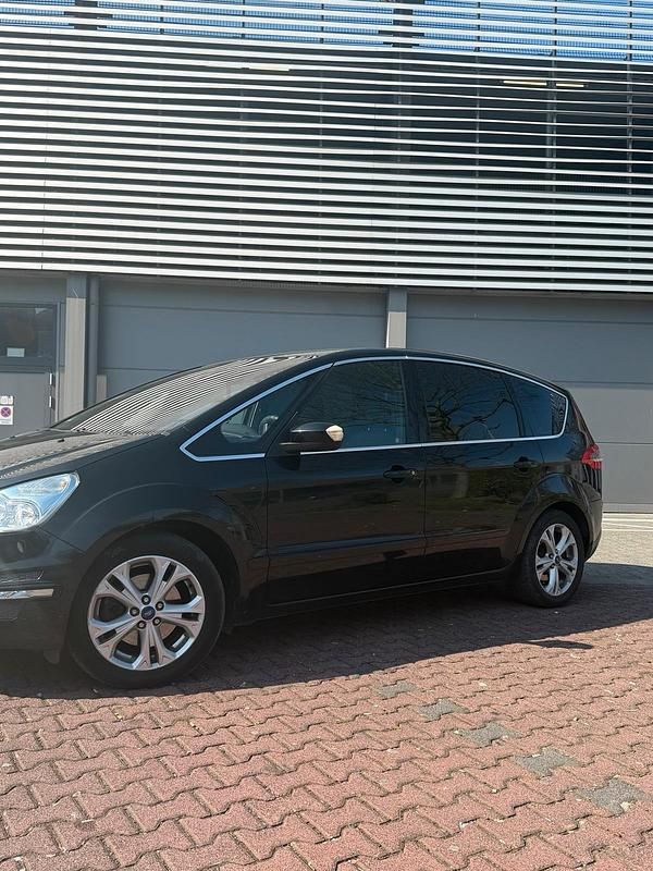 Gebraucht Ford S-MAX S 160 PS (117 kW) 2011 Schwarz Van / Kleinbus