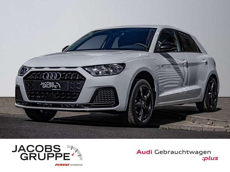 Cortinaweiss Gebraucht 2025 Audi A1 Sportback Advanced Plus Kleinwagen | 23.890 € (Fairer Preis) - Bild 1/4