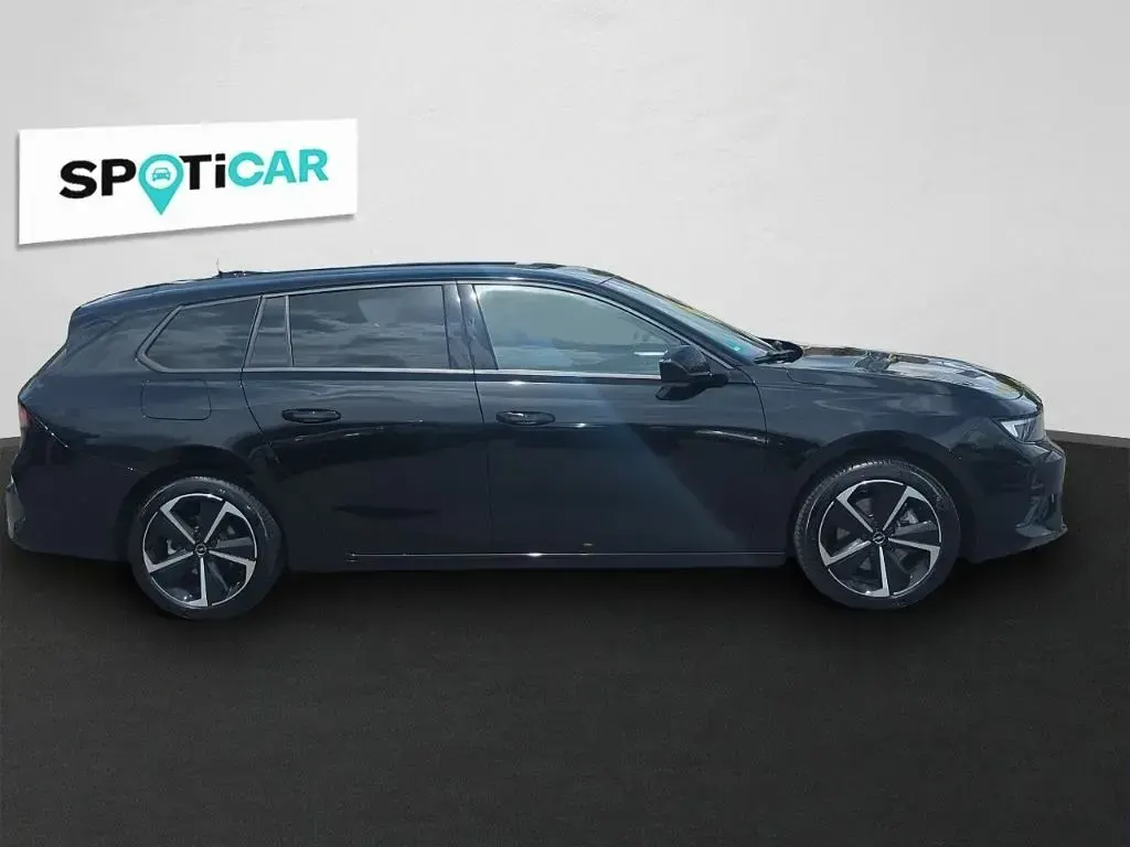Gebraucht Opel Astra 131 PS (96 kW) 2025 Lackierung schwarz perla nera/ Kleinwagen