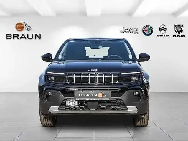 Neu Jeep Avenger Summit 110 PS (80 kW) 2025 Schwarz SUV