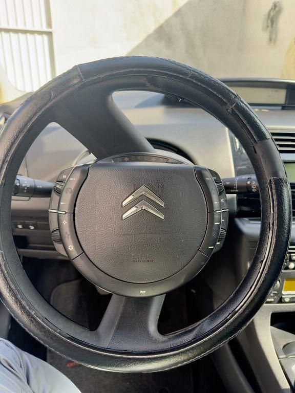 Gebraucht Citroën C4 88 PS (64 kW) 2010 Schwarz Coupé