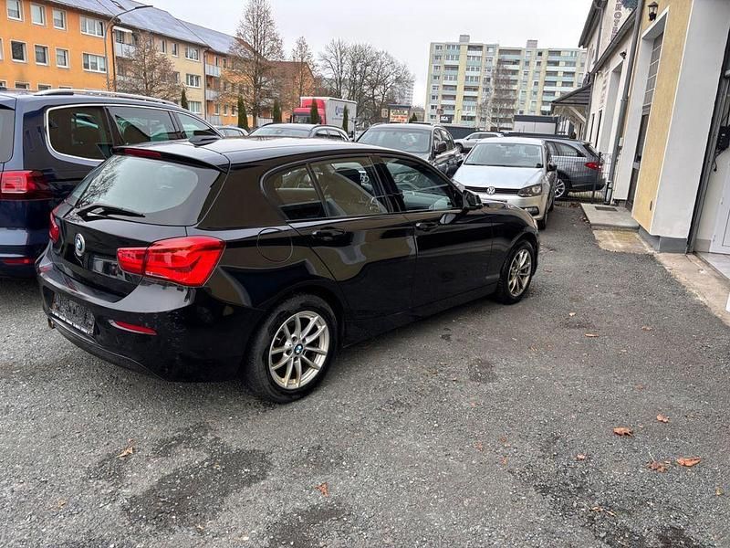 Gebraucht BMW 118 Advantage 150 PS (110 kW) 2017 Schwarz Kleinwagen