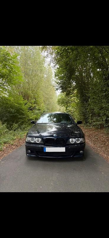 Blau Gebraucht 1999 BMW 540 M Sport Limousine | 10.900 € (Superpreis) - Bild 1/4