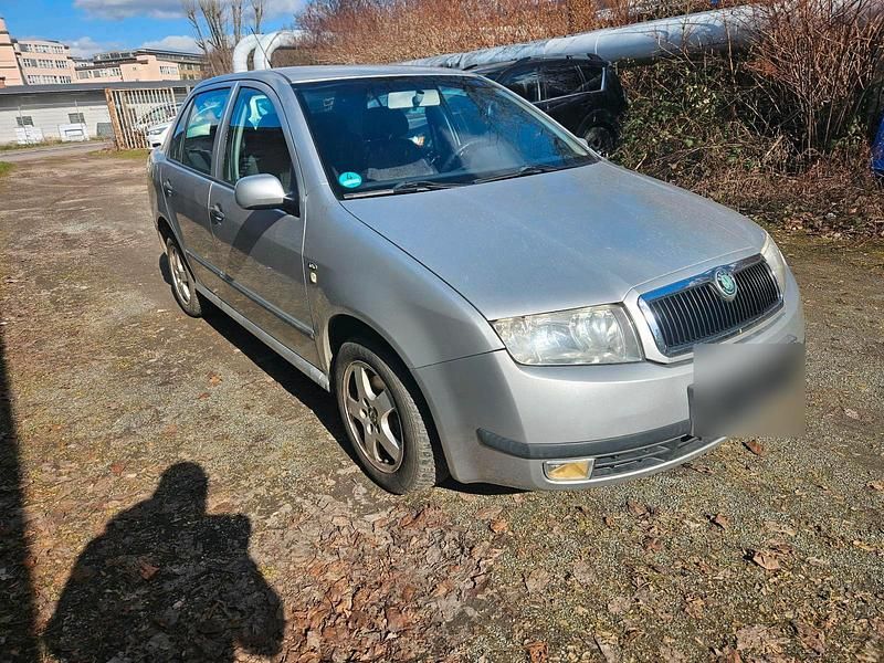 Gebraucht Skoda Fabia 100 PS (73 kW) 2002 Silber Limousine