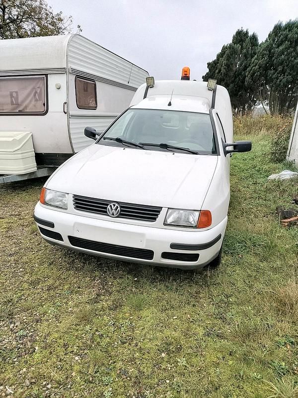 Weiß Gebraucht 2002 VW Caddy Van / Kleinbus | 1.200 € (Superpreis) - Bild 1/2