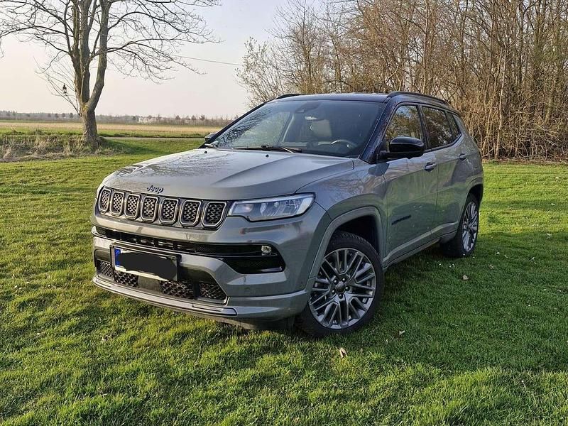 Gebraucht Jeep Compass 241 PS (177 kW) 2021 Grau SUV