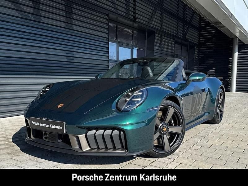 Neu Porsche 992 541 PS (397 kW) 2026 Gruen Cabrio
