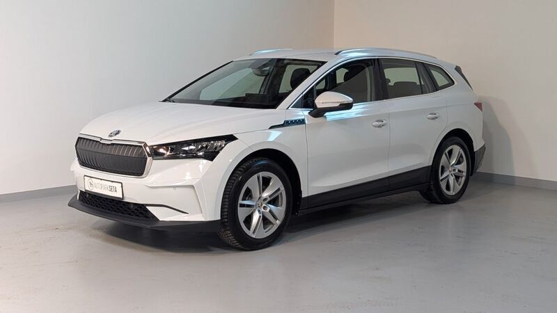 Weiß Gebraucht 2022 Skoda Enyaq iV Loft SUV | 30.999 € (Superpreis) - Bild 1/4