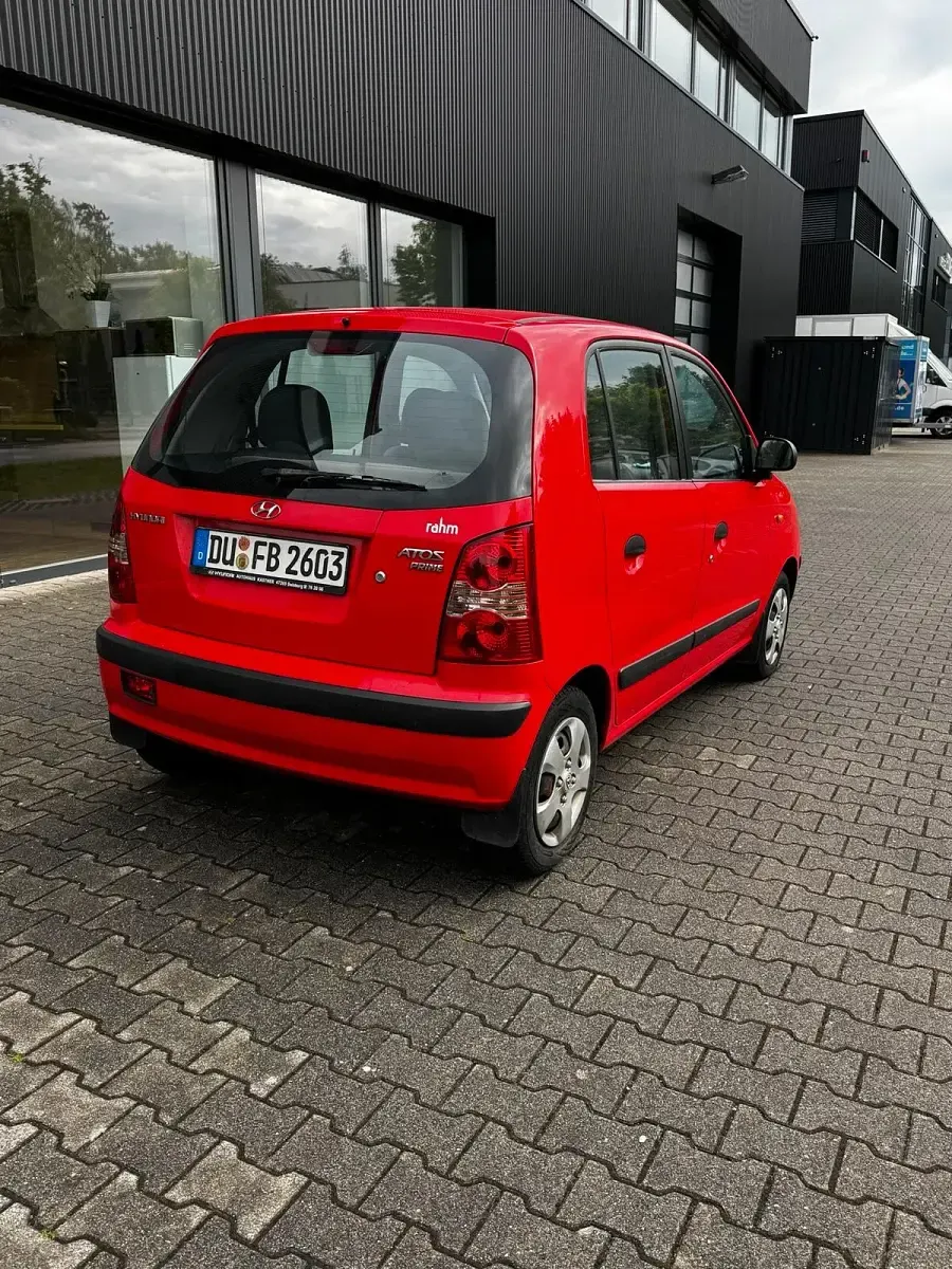 Gebraucht Hyundai Atos Prime 63 PS (46 kW) 2008 Rot Kleinwagen