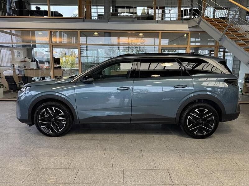 Gebraucht Peugeot 5008 Allure 145 PS (106 kW) 2024 Ingaro blau SUV