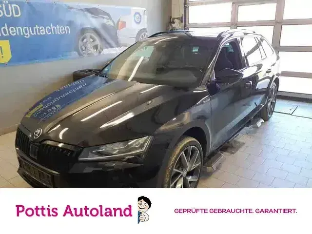 Gebraucht Skoda Superb SportLine 200 PS (147 kW) 2023 Kombi