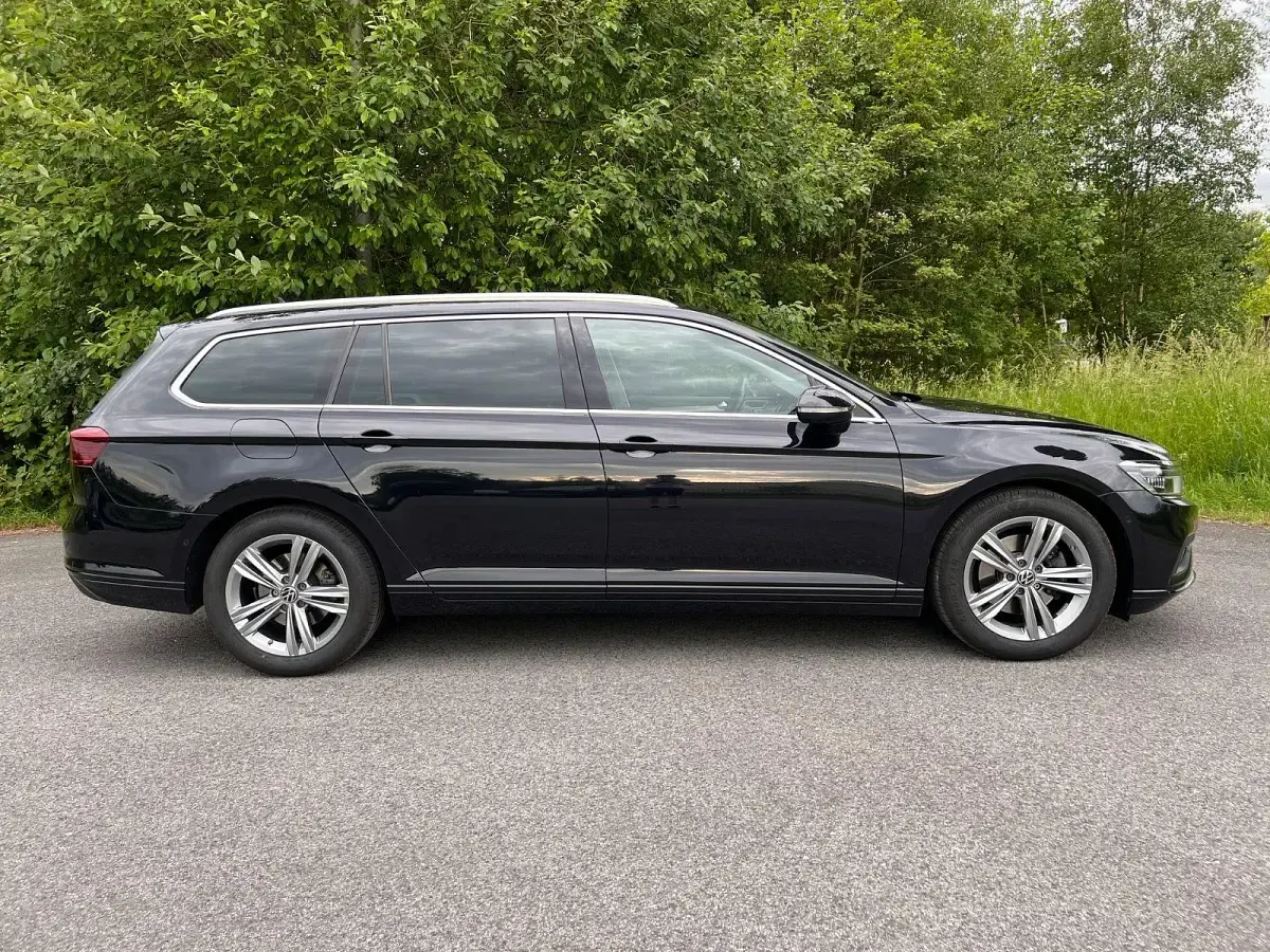 Gebraucht VW Passat Business 200 PS (147 kW) 2020 Schwarz Kombi