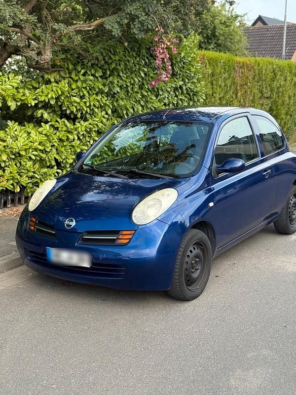 Blau Gebraucht 2003 Nissan Micra Kleinwagen | 1.800 € (Fairer Preis) - Bild 1/4
