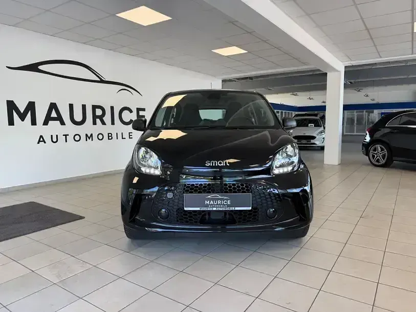 Gebraucht Smart ForFour Electric Drive 60 kW (82 PS) 2022 Schwarz Limousine