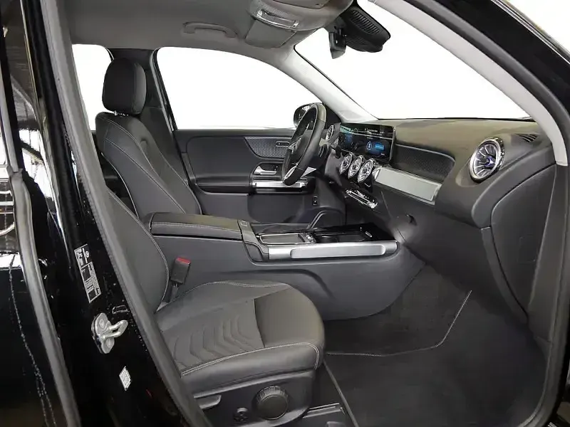 Gebraucht Mercedes GLB200 Progressive 150 PS (110 kW) 2025 Schwarz SUV
