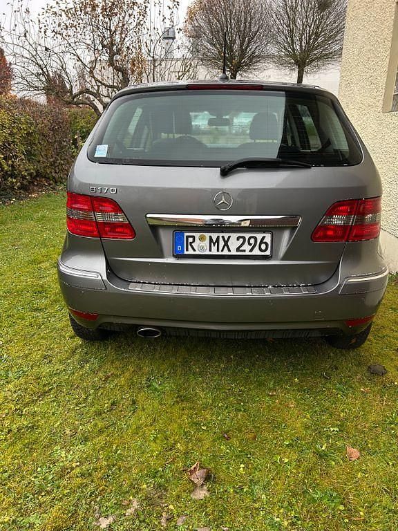 Gebraucht Mercedes B170 116 PS (85 kW) 2008 Grau Van / Kleinbus