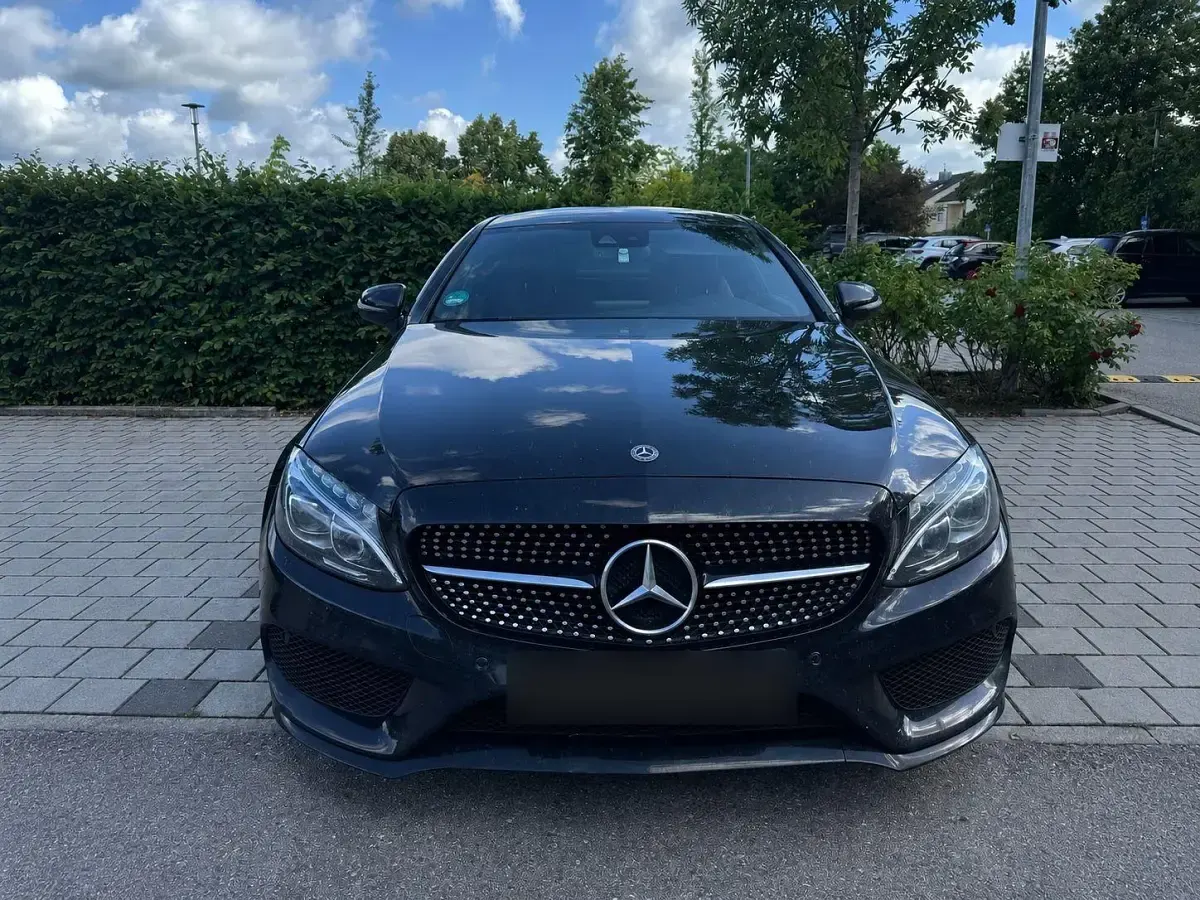 Gebraucht Mercedes C300 AMG line 245 PS (180 kW) 2017 Schwarz Coupé