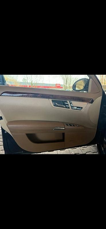 Gebraucht Mercedes S320 235 PS (172 kW) 2009 Schwarz Limousine