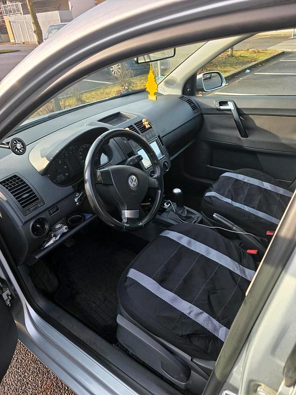 Silber Gebraucht 2007 VW Polo Kleinwagen | 1.650 € (Fairer Preis) - Bild 1/4