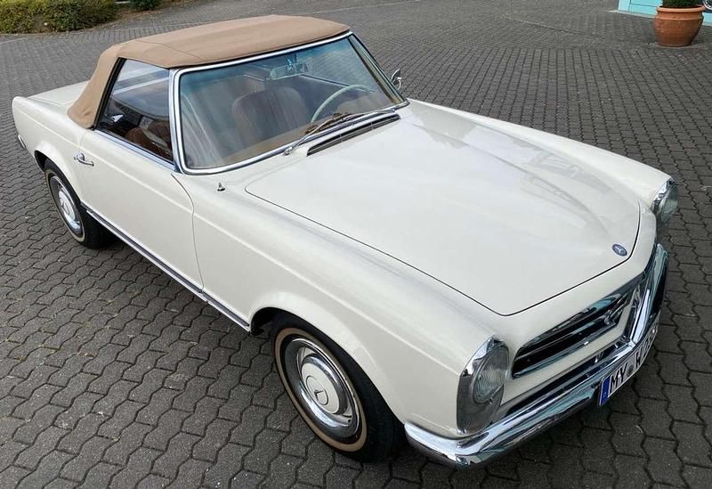 Gebraucht Mercedes 230 150 PS (110 kW) 1965 Weiß Cabrio