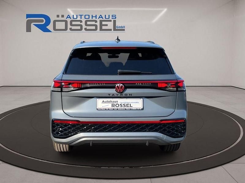 Ny VW Tayron R-line 193 HK (141 kW) 2026 Grå SUV