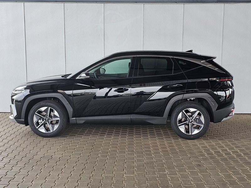 Neu Hyundai Tucson 160 PS (117 kW) 2025 Abyss black metallic SUV